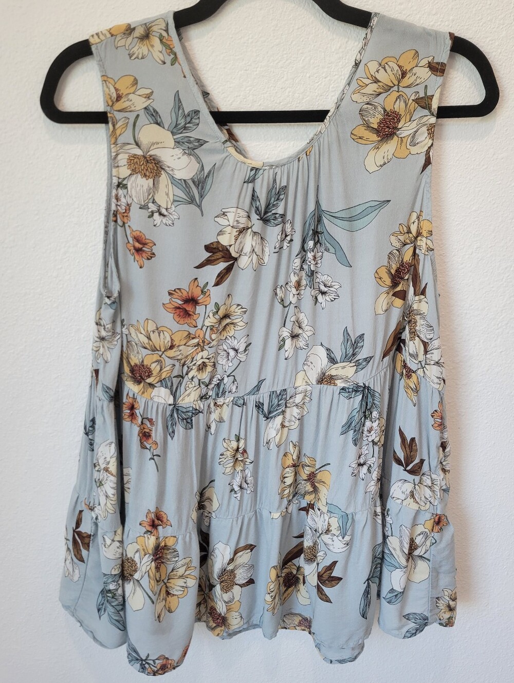 Tribal Jeans Womens L Floral Peplum Tank Light Blue Tie Back Blouse